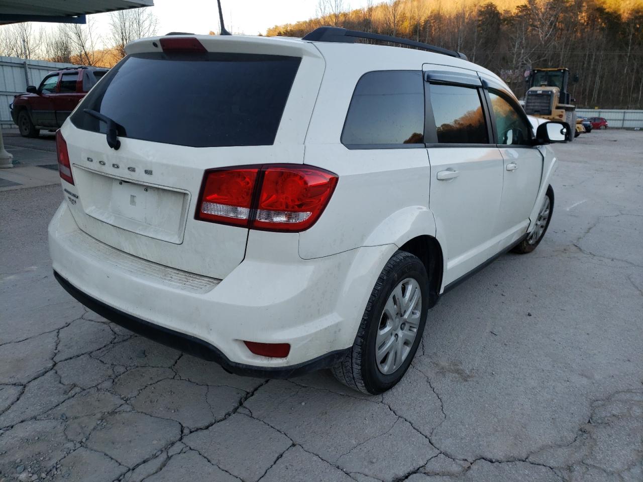 Photo 4 from auction – 2019 DODGE JOURNEY SE with VIN 3C4PDCBB2KT845540