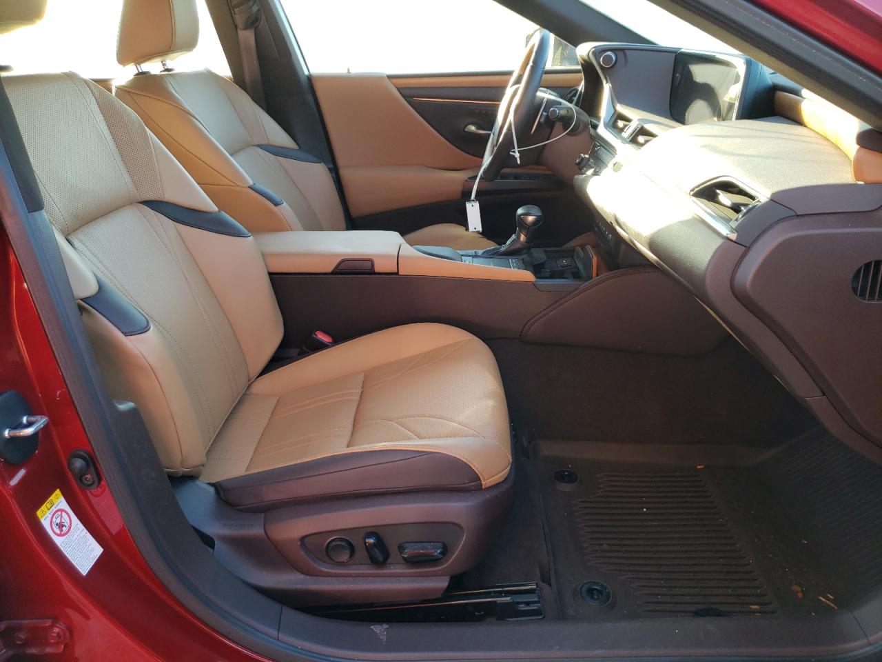 Photo 5 from auction – 2019 LEXUS ES 350 with VIN 58ABZ1B13KU002870
