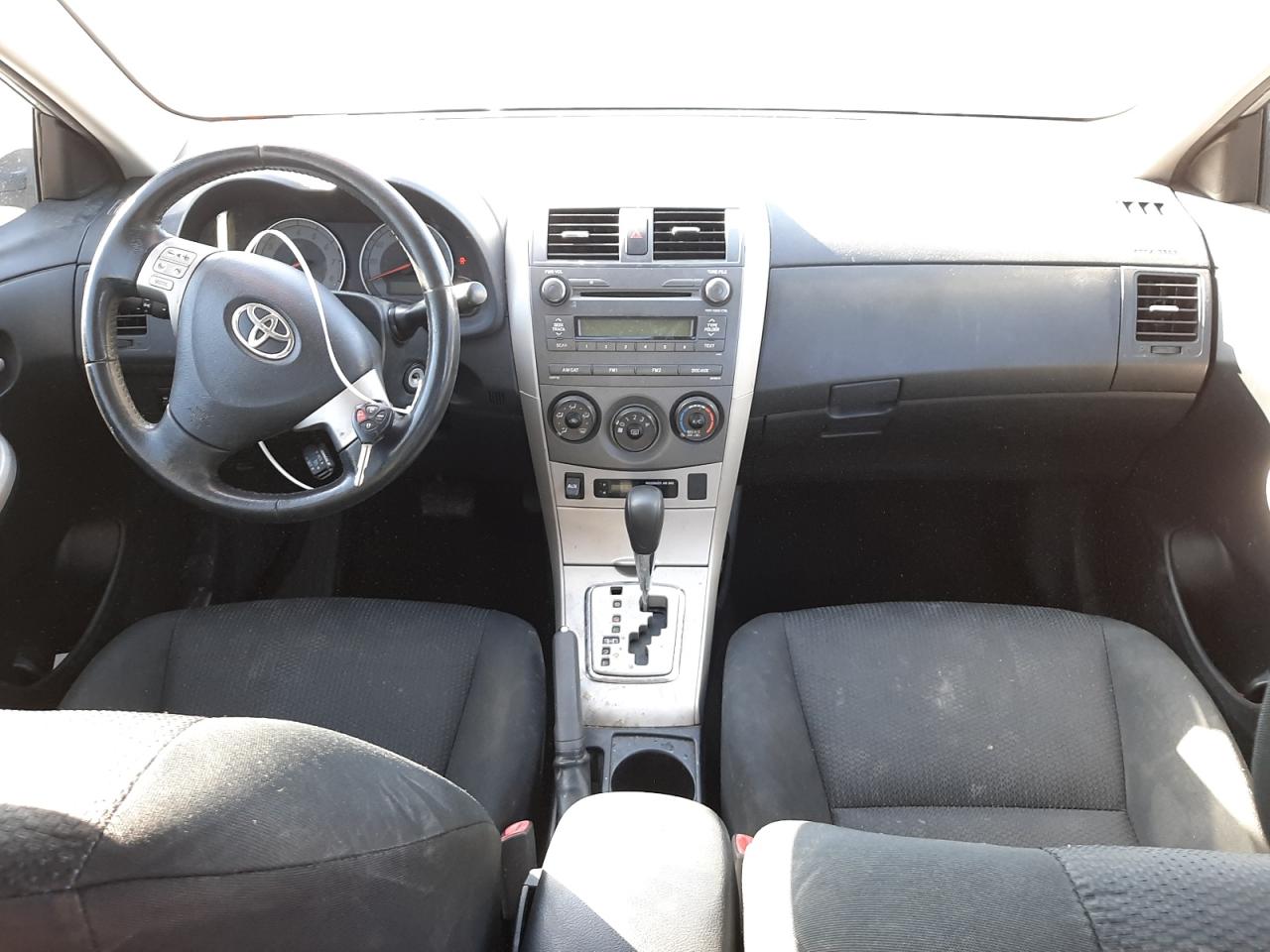 Photo 9 from auction – 2010 TOYOTA COROLLA BA with VIN 2T1BU4EE2AC453326