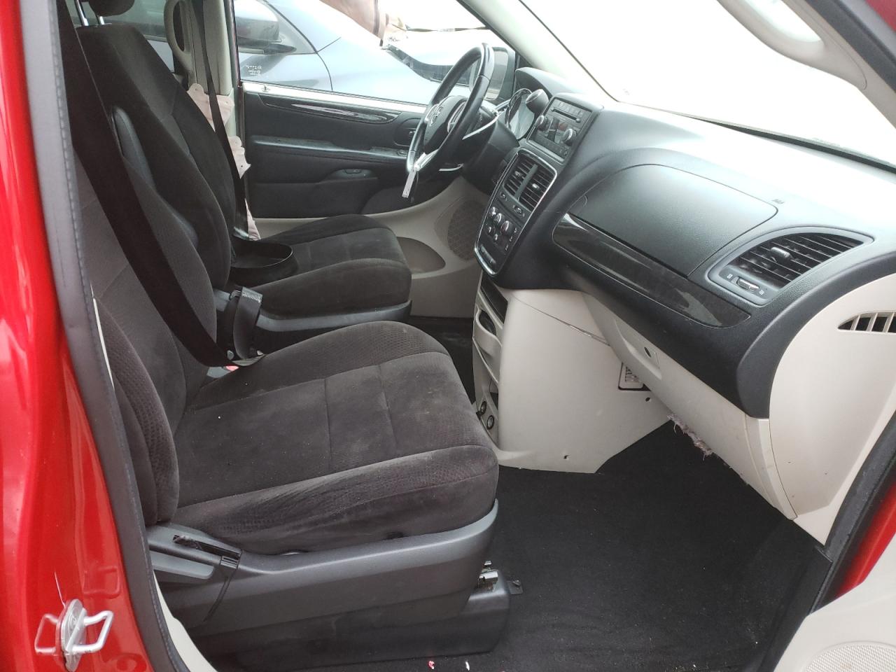 Photo 5 from auction – 2012 DODGE GRAND CARA with VIN 2C4RDGBG6CR403263