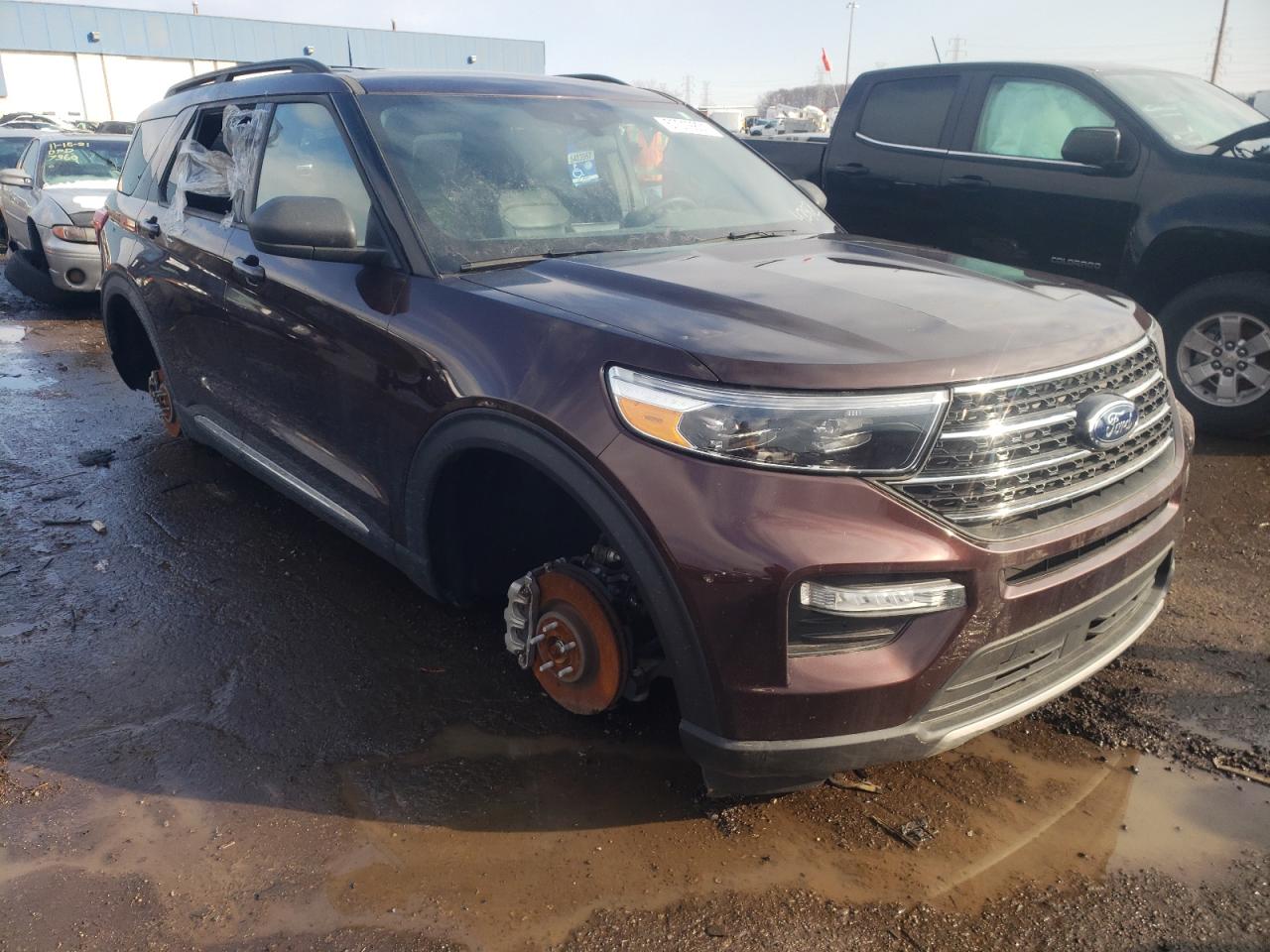 FORD EXPLORER X 2020 with VIN 1FMSK8DH0LGA44282 - Photo from auction