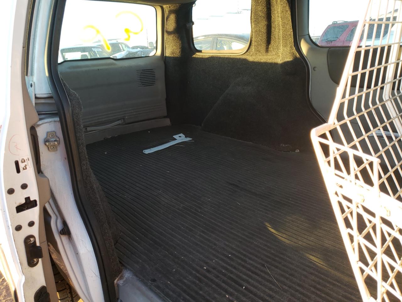 Photo 6 from auction – 2008 CHEVROLET UPLANDER I with VIN 1GBDV13W88D115365