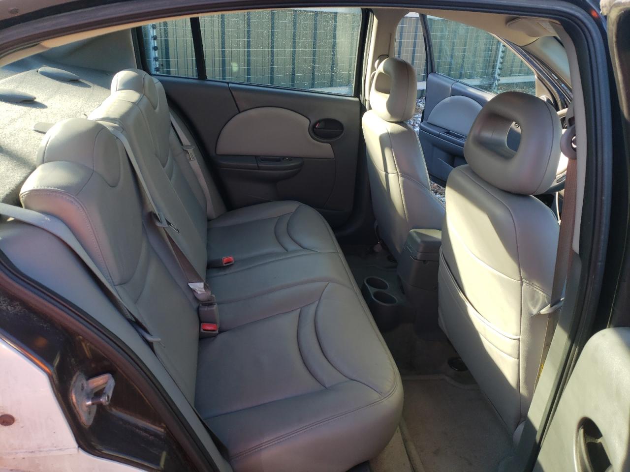 Photo 6 from auction – 2003 SATURN ION LEVEL with VIN 1G8AK52F63Z117363
