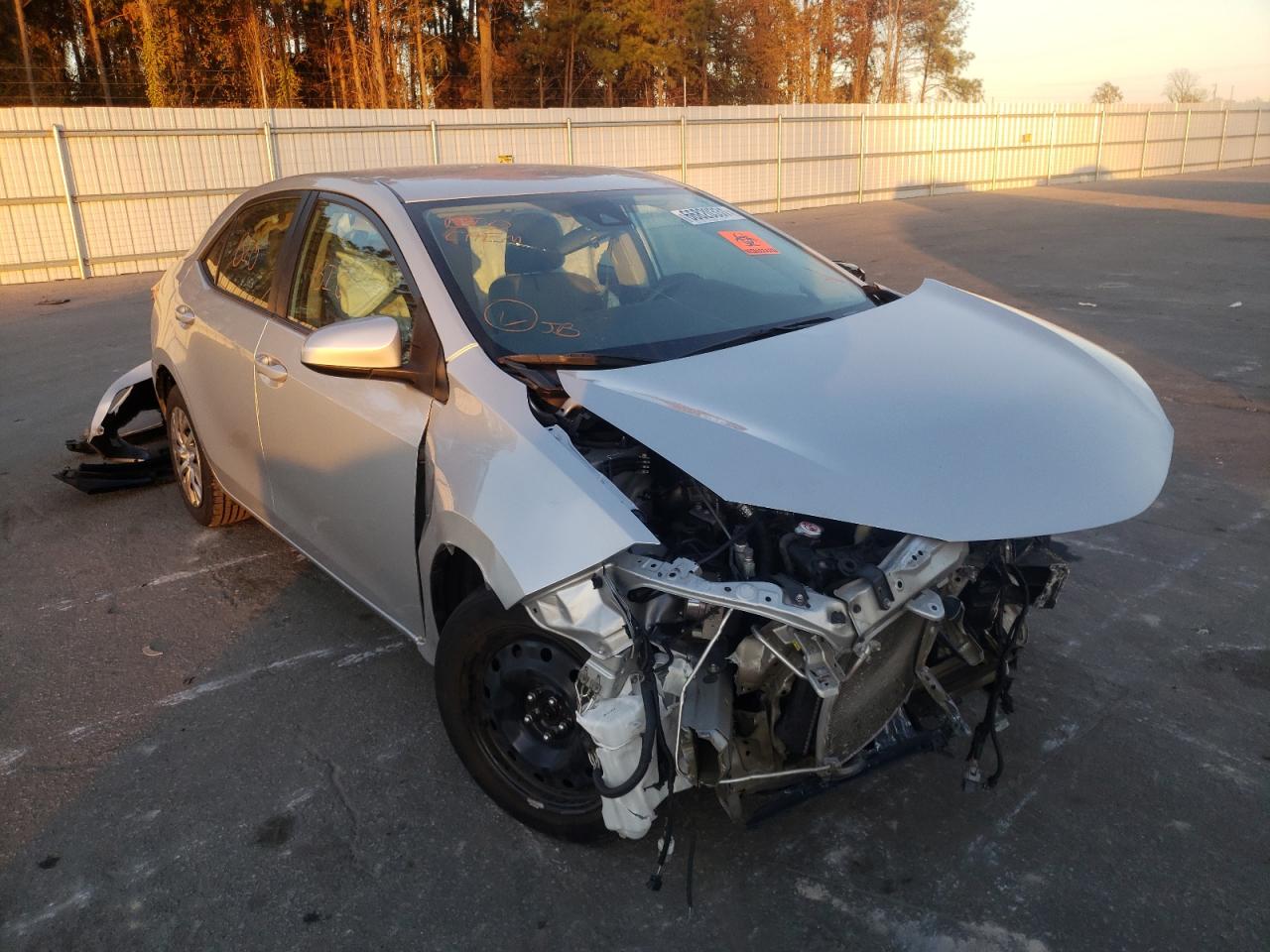 TOYOTA COROLLA L 2018 with VIN 5YFBURHE1JP849949 - Photo from auction