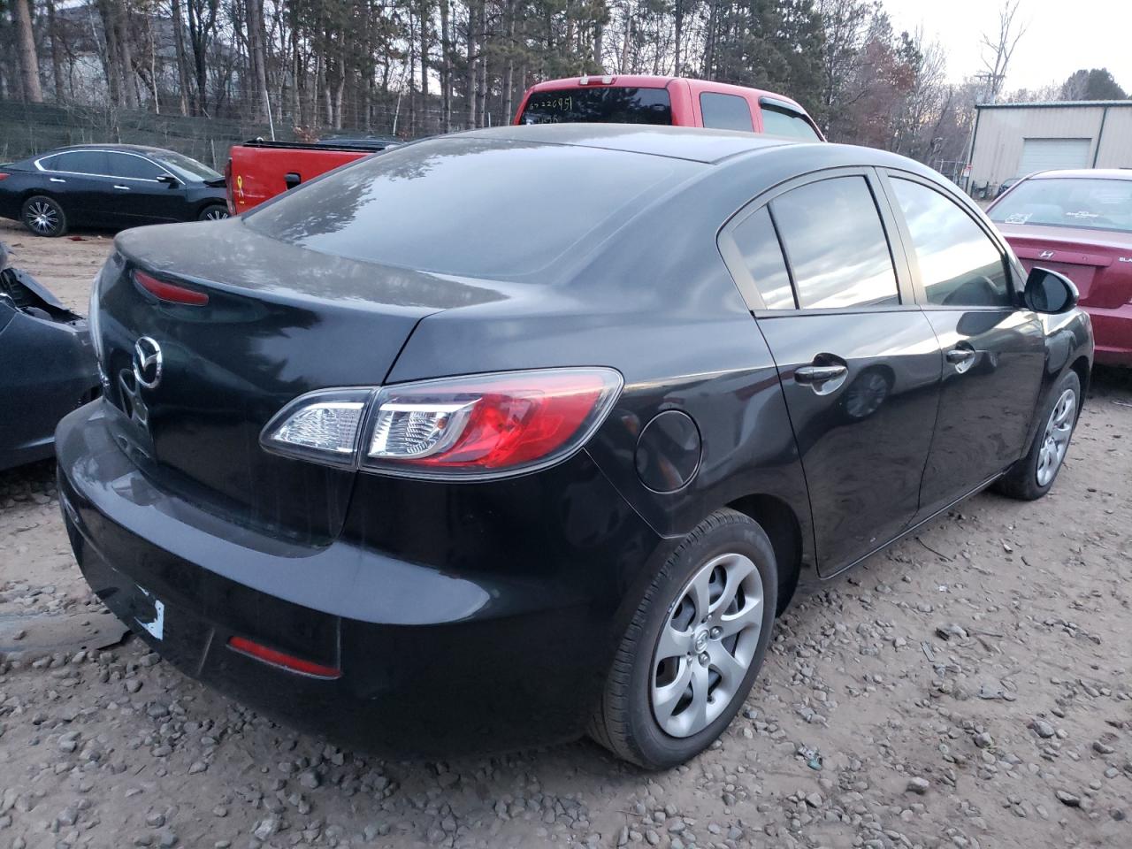 Photo 4 from auction – 2012 MAZDA 3 I with VIN JM1BL1UF1C1547300