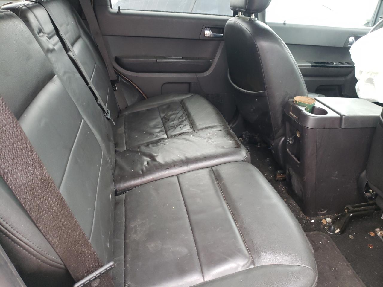 Photo 6 from auction – 2008 FORD ESCAPE LIM with VIN 1FMCU94148KA34544