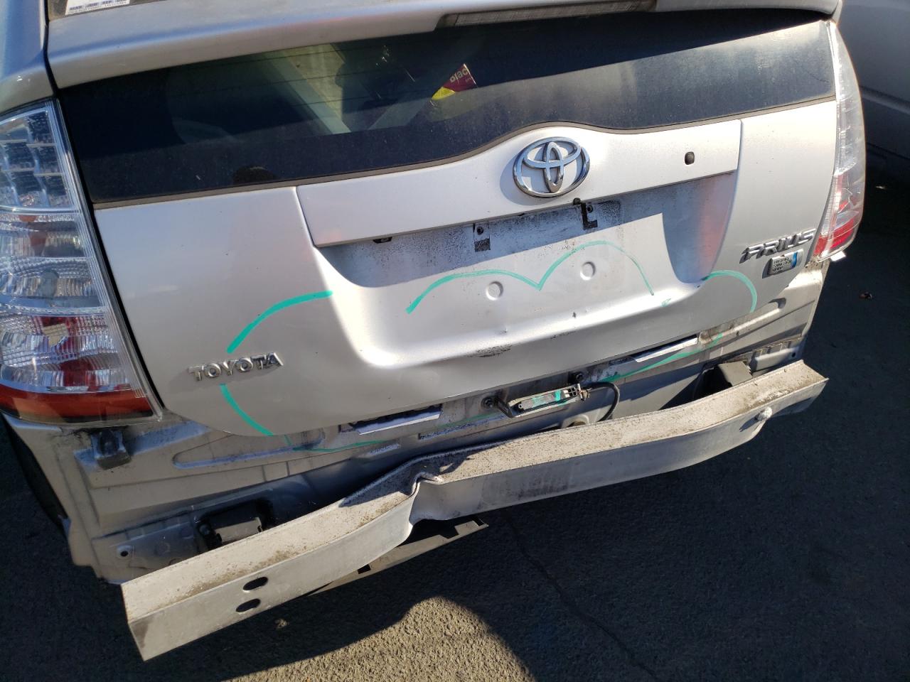Photo 9 from auction – 2008 TOYOTA PRIUS with VIN JTDKB20U987700197