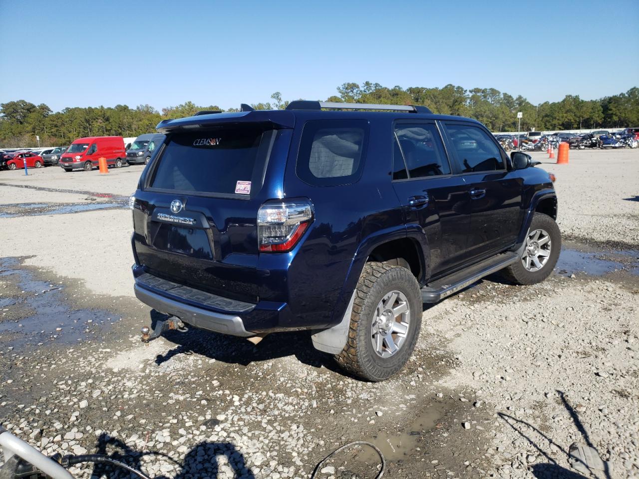 Photo 4 from auction – 2016 TOYOTA 4RUNNER SR with VIN JTEBU5JR1G5323196