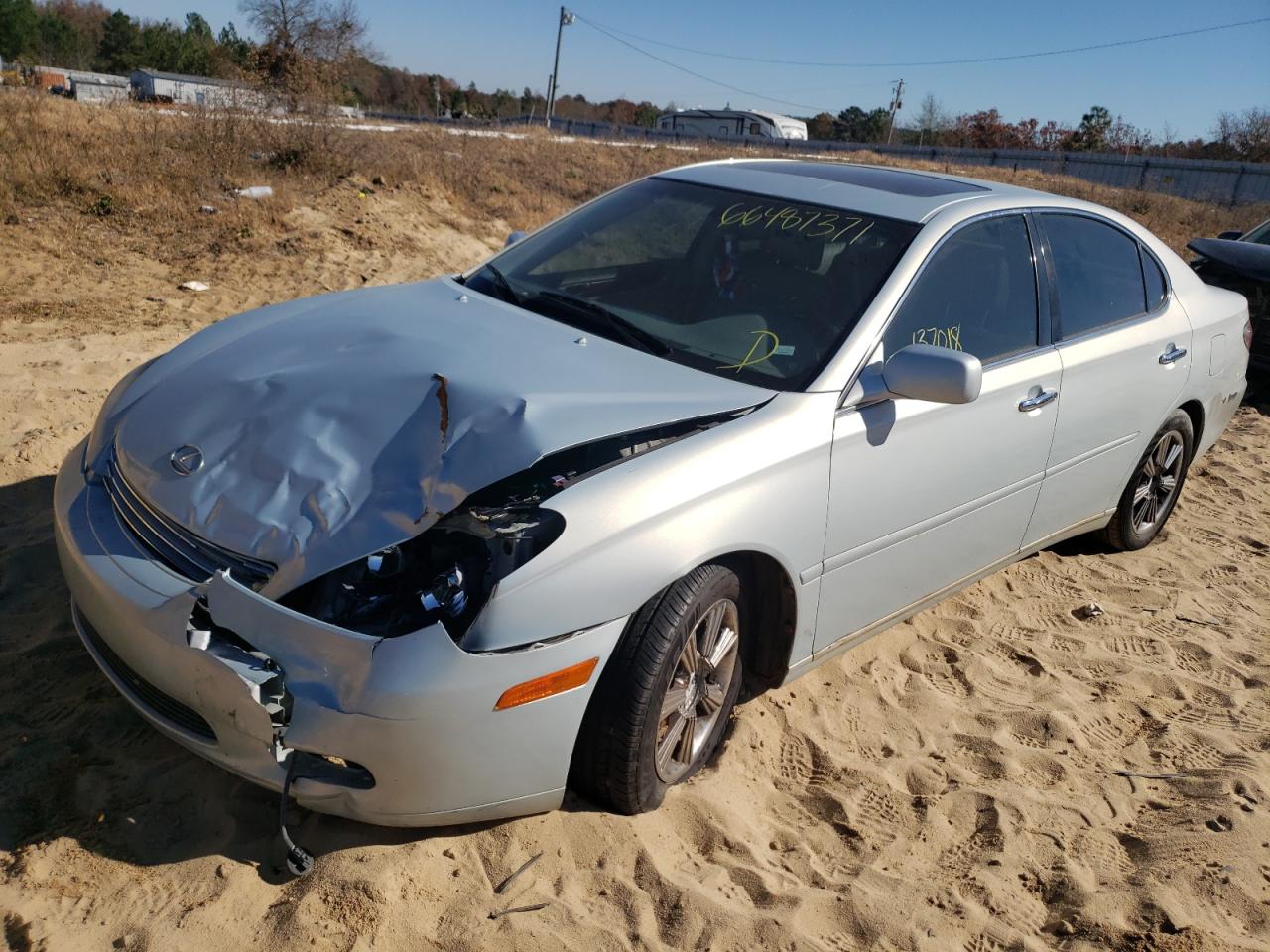 Photo 2 from auction – 2002 LEXUS ES 300 with VIN JTHBF30G920015880