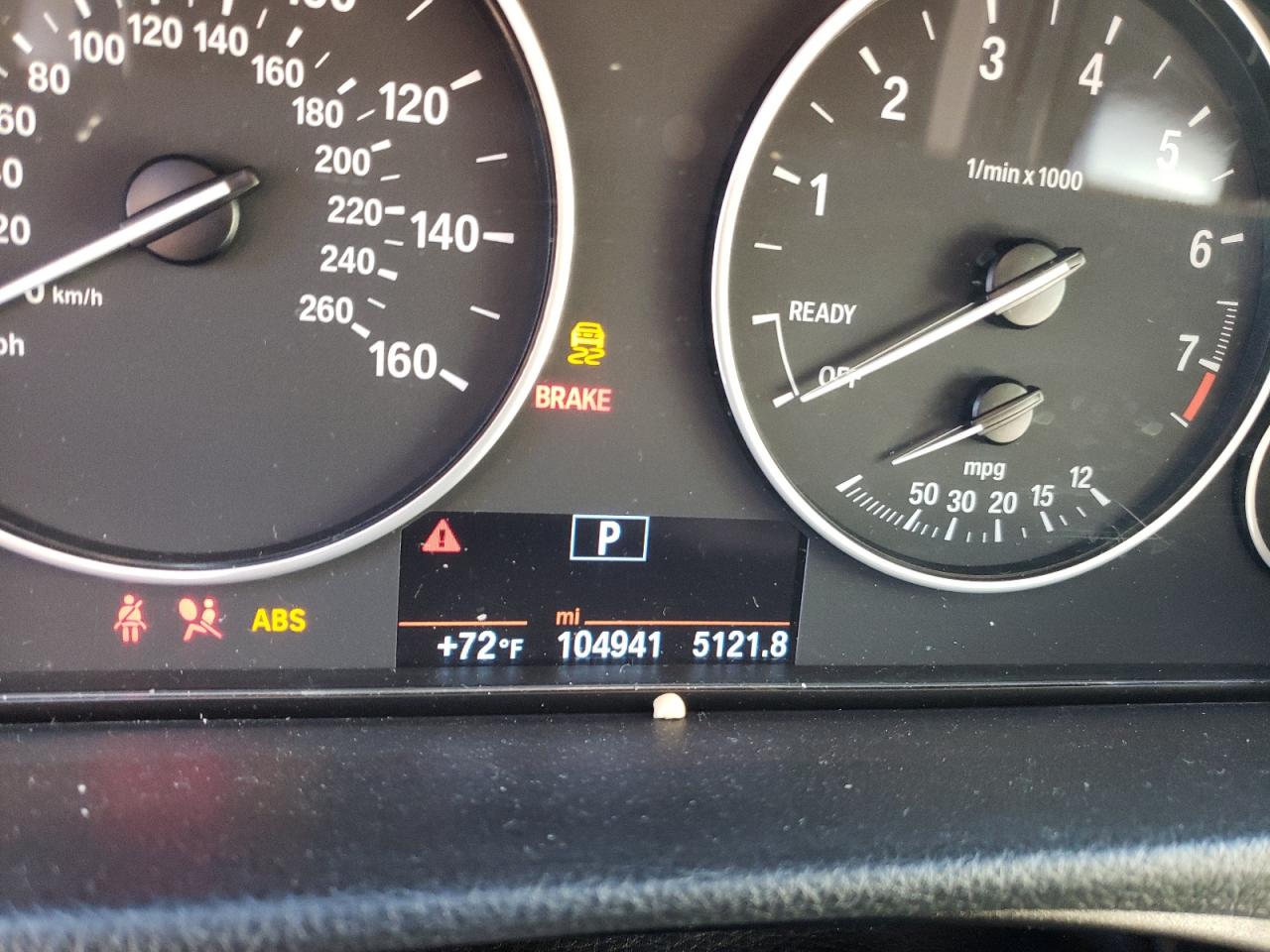 Photo 8 from auction – 2016 BMW 320 I with VIN WBA8E1G53GNT35291