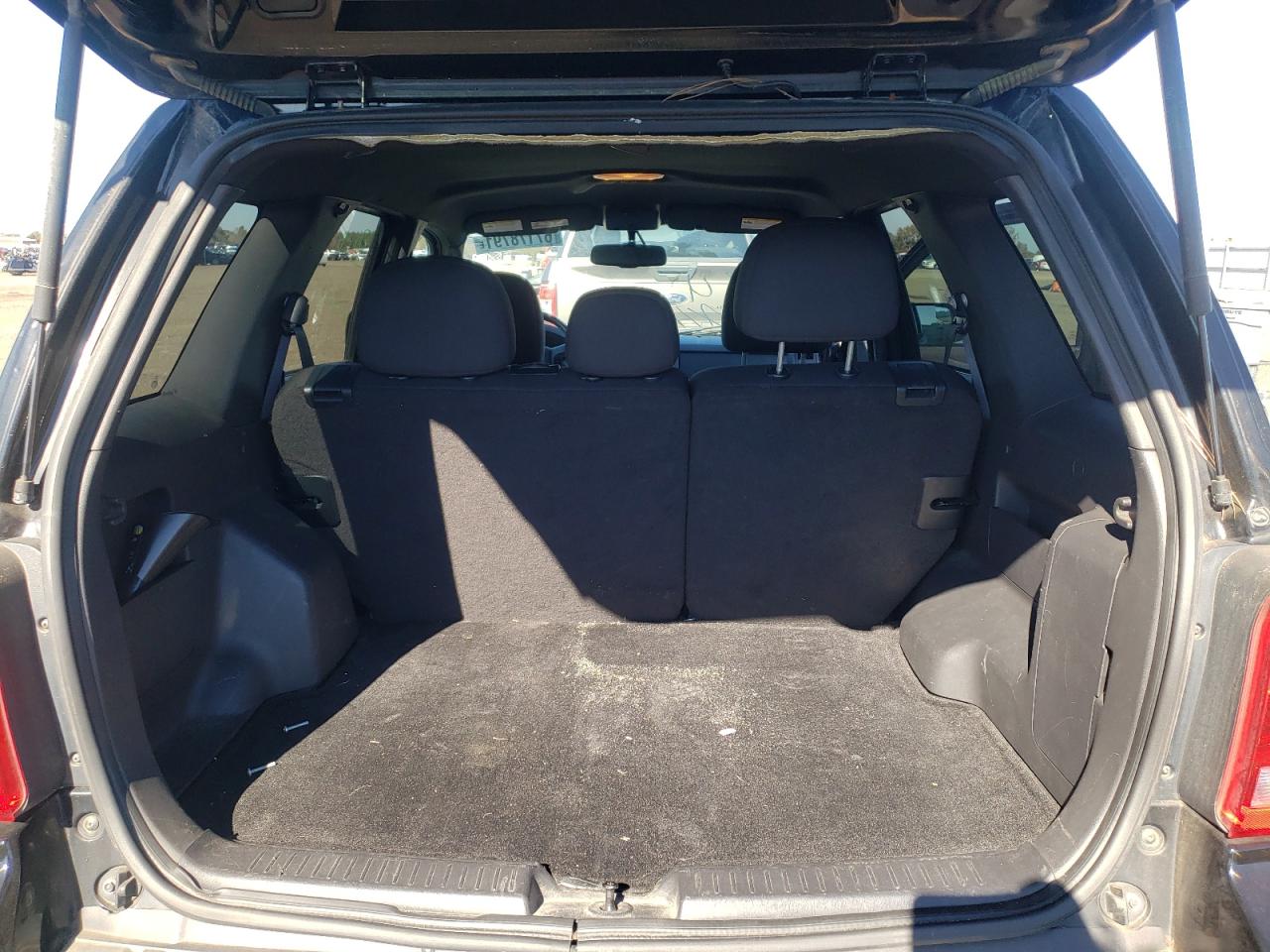 Foto 9 de la subasta – 2012 FORD ESCAPE XLT con VIN 1FMCU9D72CKA66177