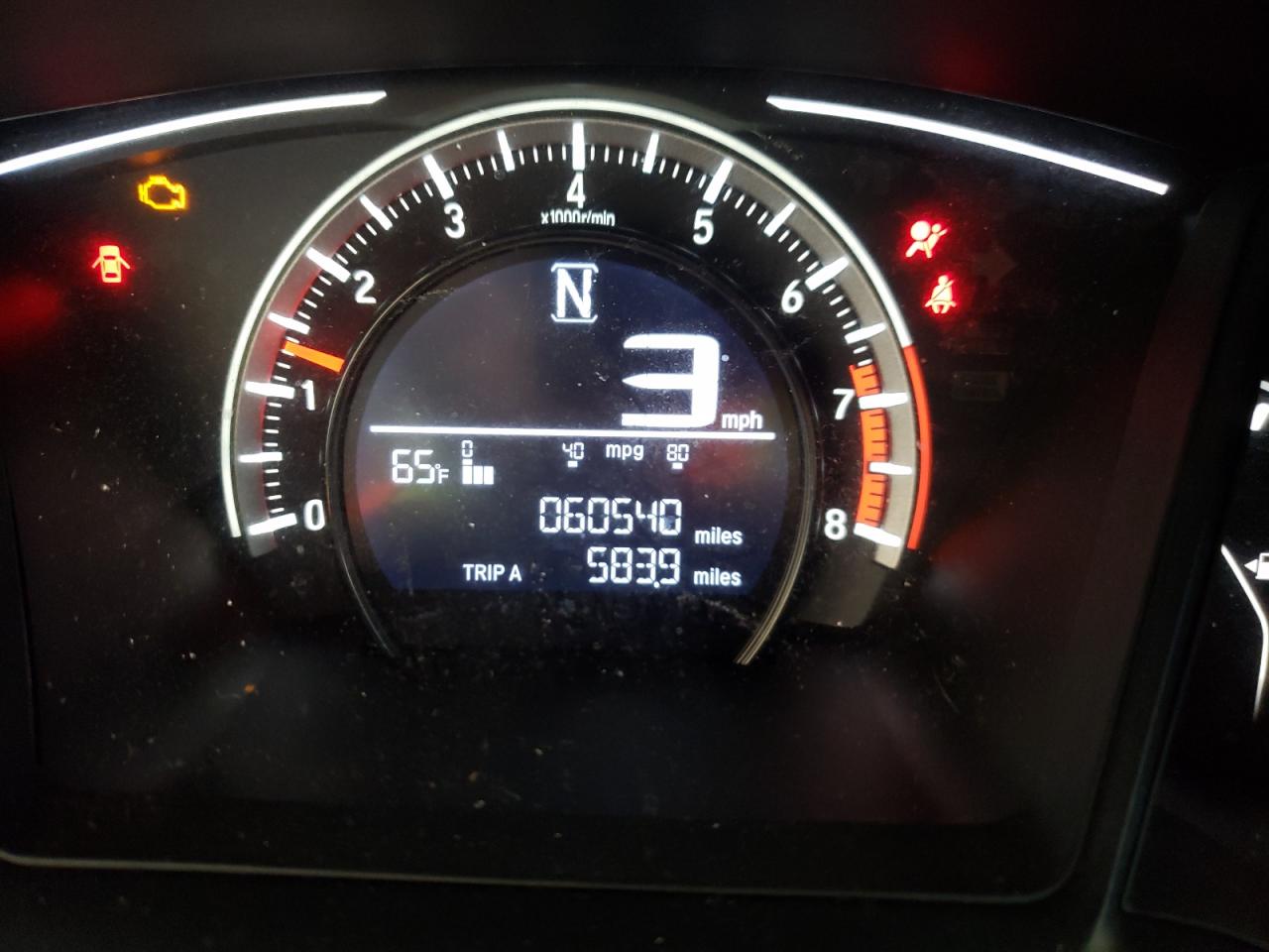 Photo 8 from auction – 2017 HONDA CIVIC LX with VIN 19XFC2F53HE056937