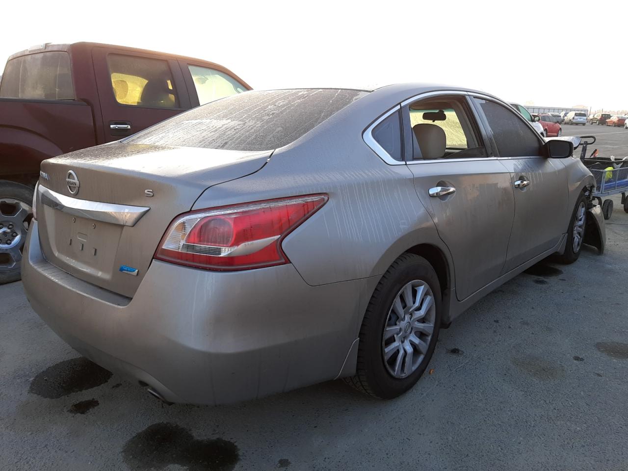 Photo 4 from auction – 2013 NISSAN ALTIMA 2.5 with VIN 1N4AL3AP8DN443603