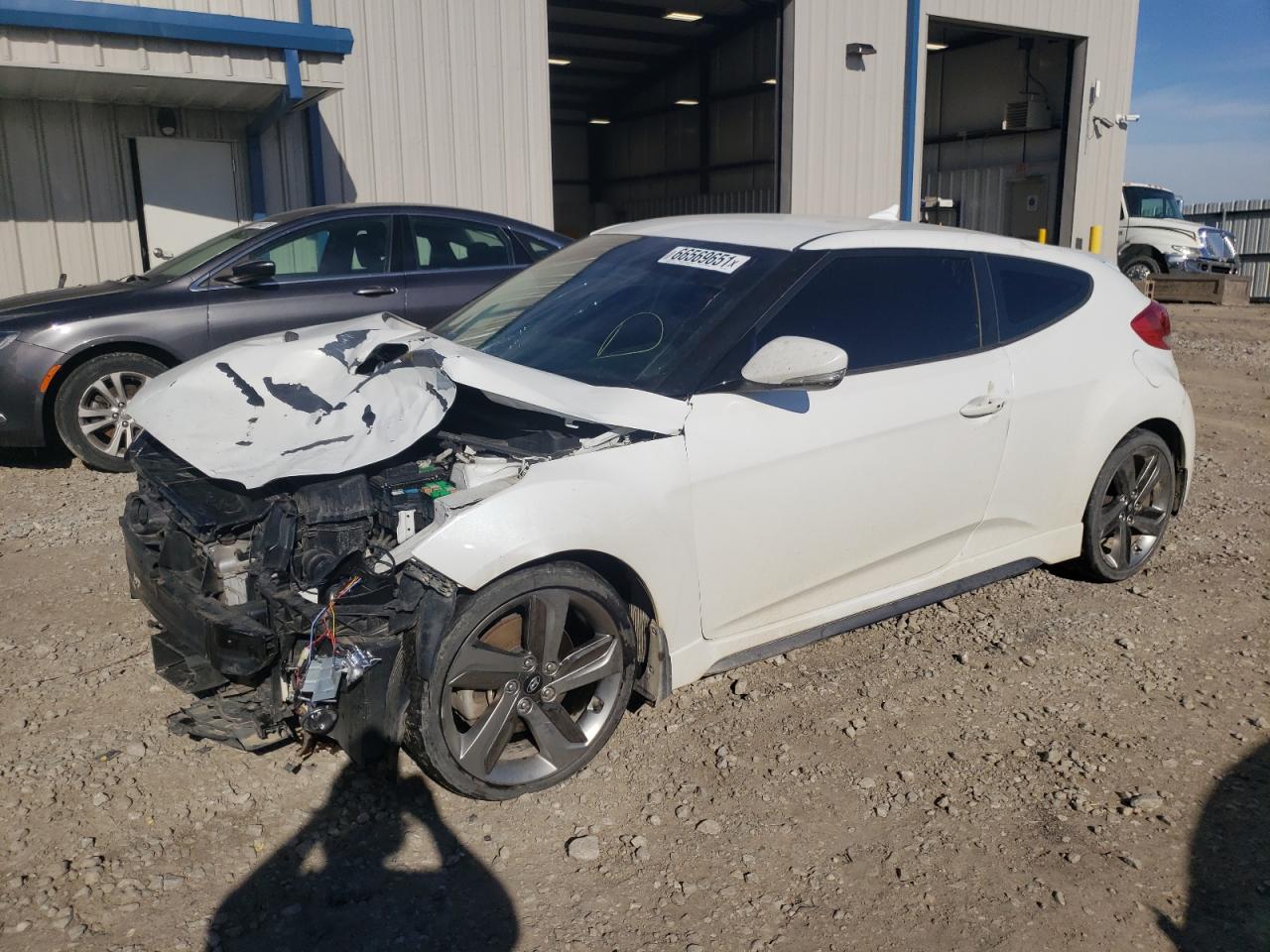 Photo 2 from auction – 2014 HYUNDAI VELOSTER T with VIN KMHTC6AE6EU189010
