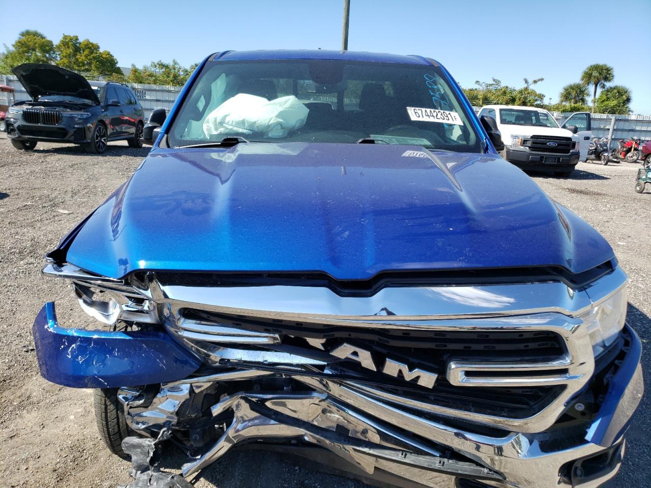 Photo 7 from auction – 2019 RAM 1500 BIG H with VIN 1C6RREBT9KN757588
