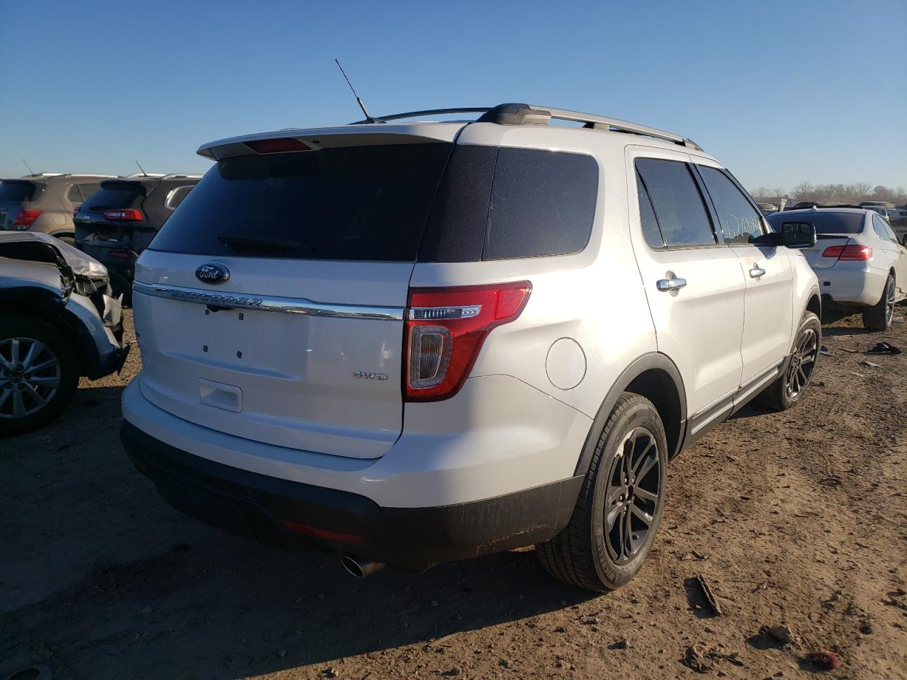 Photo 4 from auction – 2013 FORD EXPLORER X with VIN 1FM5K8D85DGB36762