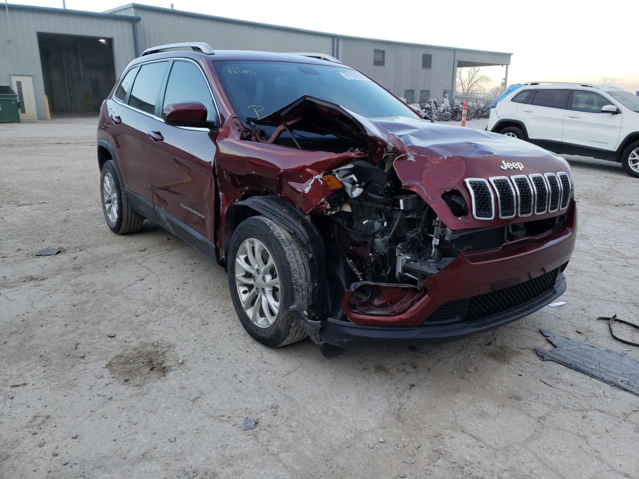 JEEP CHEROKEE L 2019 with VIN 1C4PJLCB5KD175897 - Photo from auction