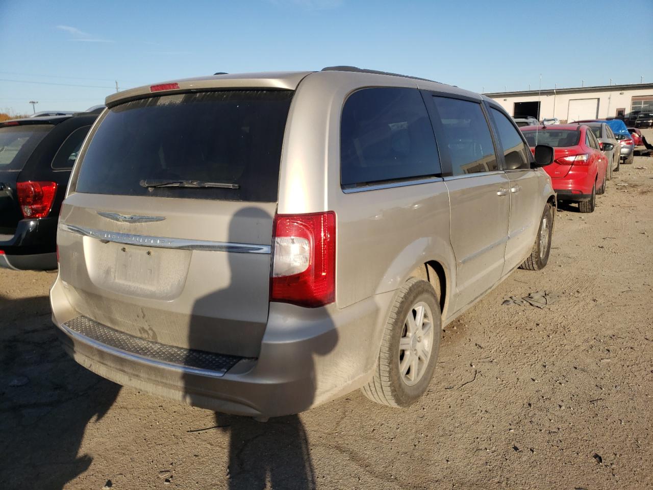 Photo 4 from auction – 2013 CHRYSLER TOWN & COU with VIN 2C4RC1BG4DR519479