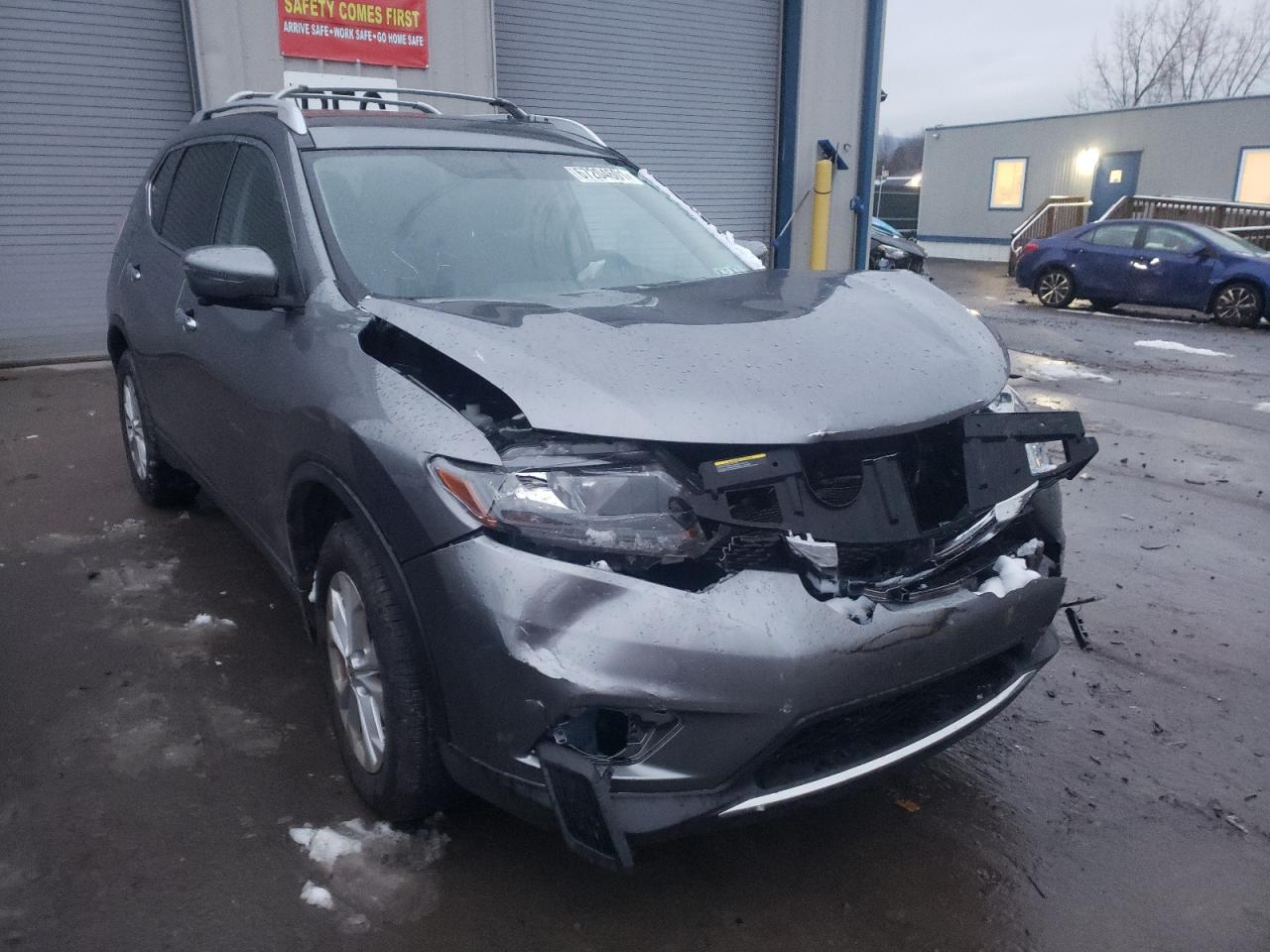 NISSAN ROGUE S 2016 with VIN KNMAT2MV0GP625352 - Photo from auction