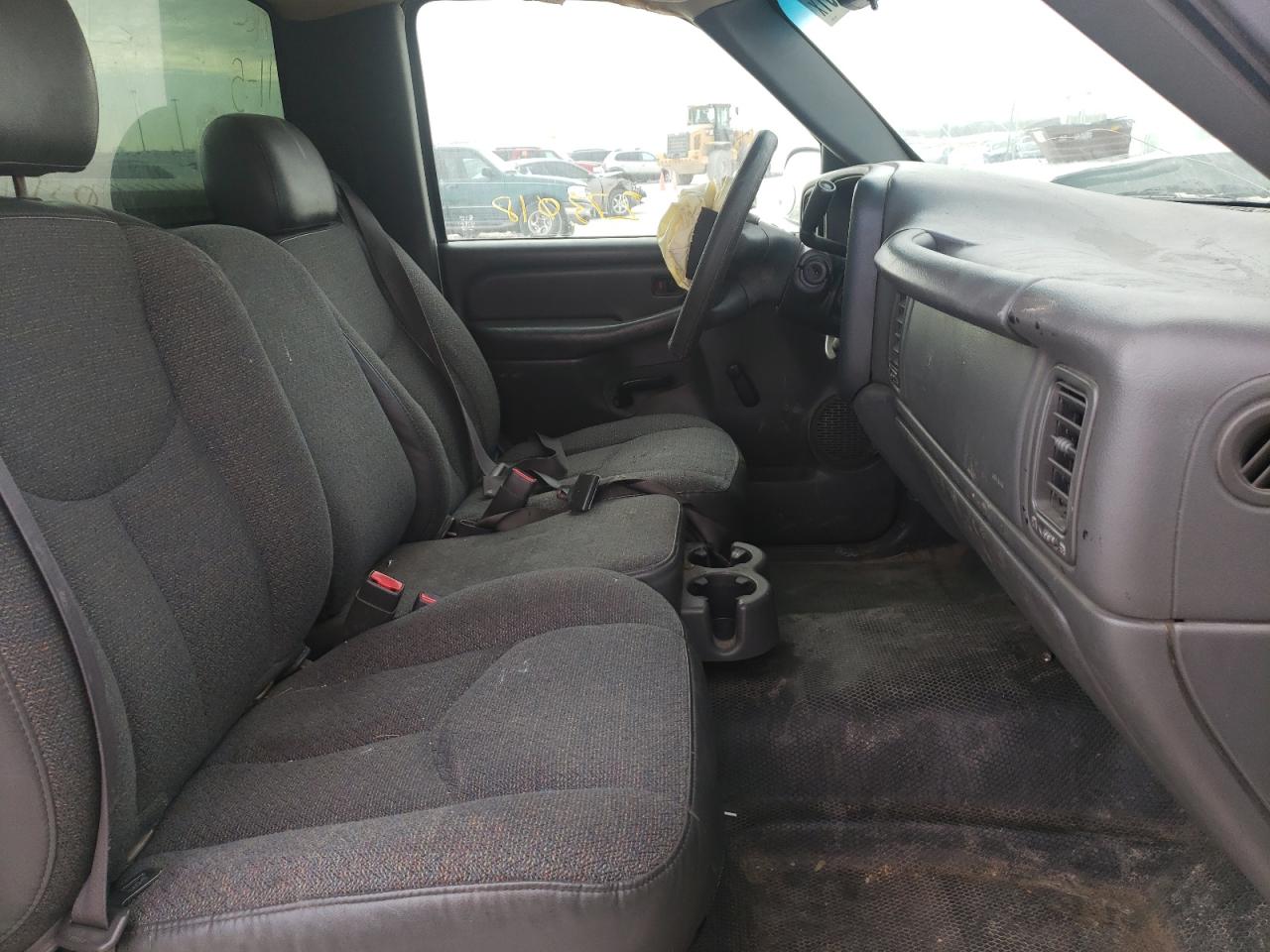 Photo 5 from auction – 2003 CHEVROLET SILVERADO with VIN 1GCEC14V73Z176102