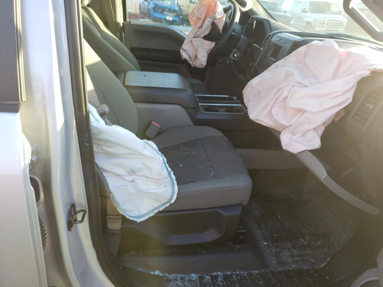 Photo 5 from auction – 2016 FORD F150 SUPER with VIN 1FTEW1EFXGKF62705