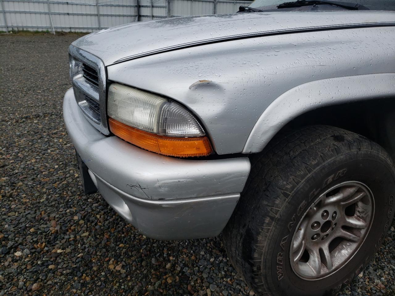 Photo 9 from auction – 2003 DODGE DURANGO with VIN 1D4HS48N83F606140