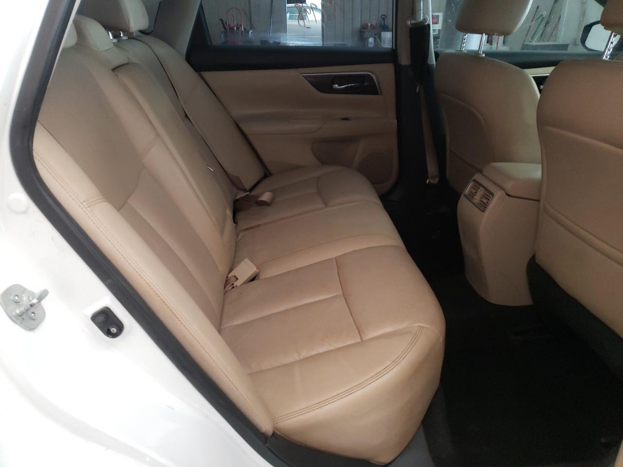 Photo 6 from auction – 2015 NISSAN ALTIMA 2.5 with VIN 1N4AL3AP0FC248755