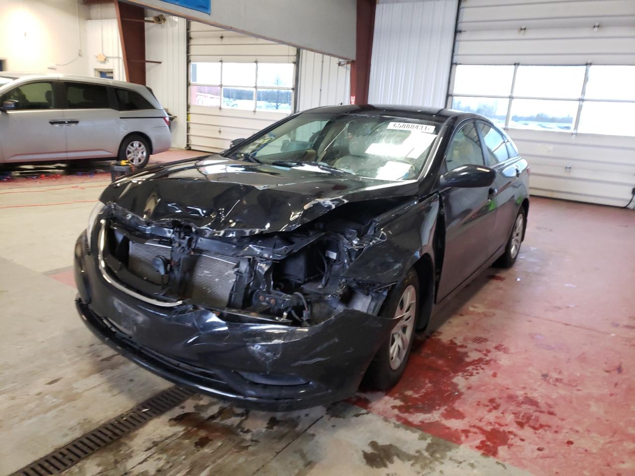 Photo 2 from auction – 2012 HYUNDAI SONATA GLS with VIN 5NPEB4ACXCH432151