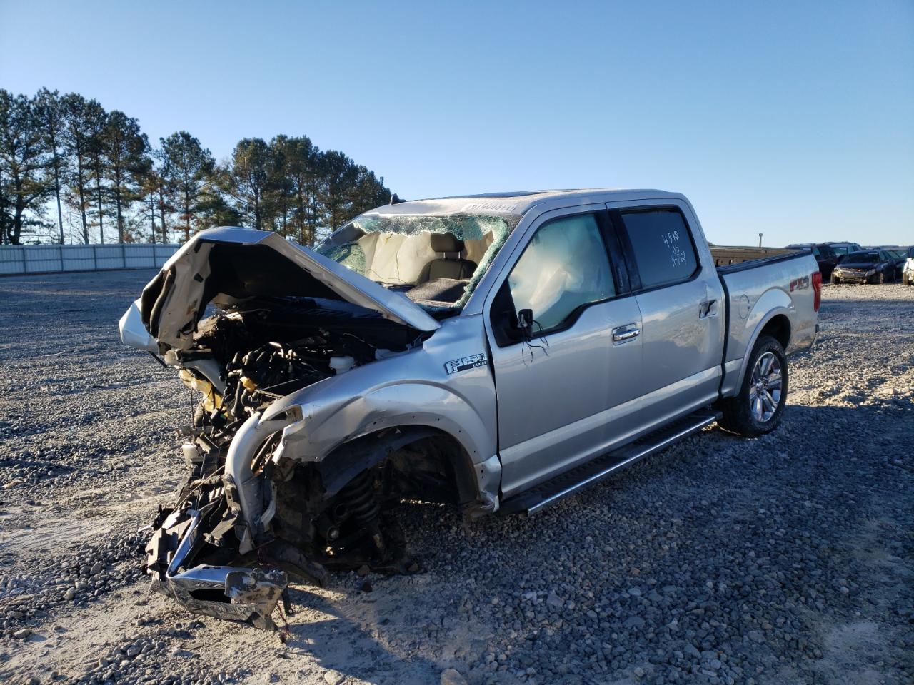 Photo 2 from auction – 2019 FORD F150 SUPER with VIN 1FTEW1E53KFA73863