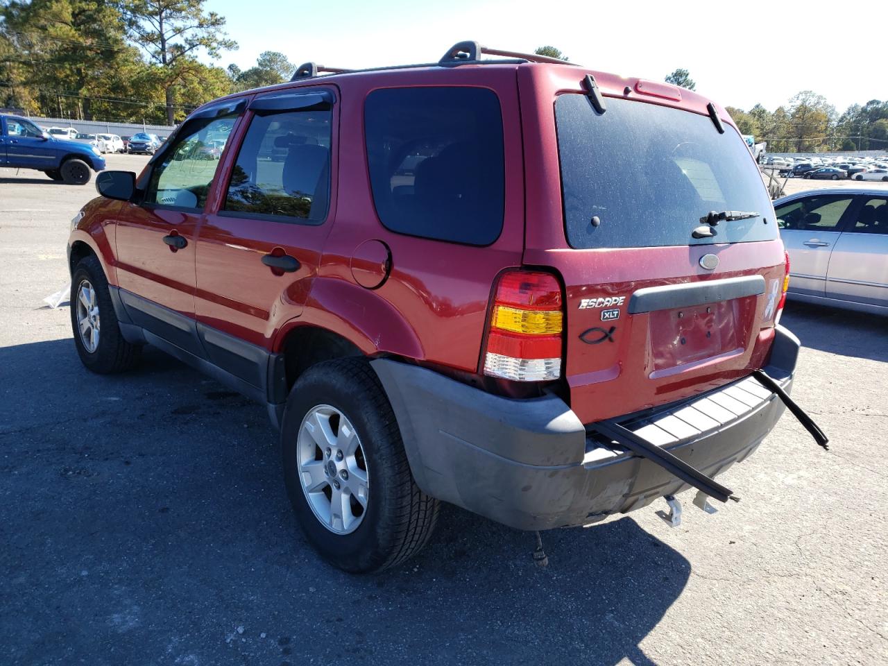 Photo 3 from auction – 2005 FORD ESCAPE LTD with VIN 1FMYU931X5KA35037
