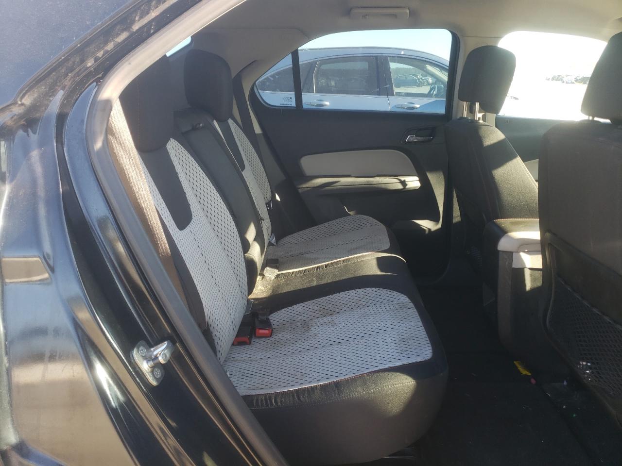 Photo 6 from auction – 2011 CHEVROLET EQUINOX LS with VIN 2CNFLCEC5B6380044