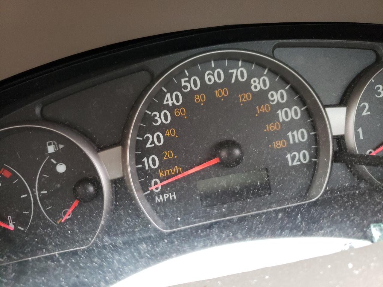 Photo 8 from auction – 2003 SATURN ION LEVEL with VIN 1G8AJ52F33Z160268