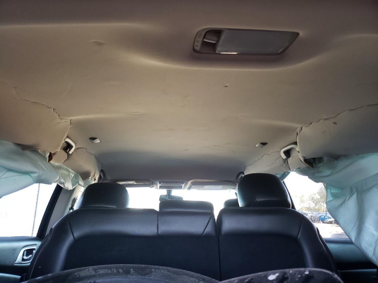 Photo 9 from auction – 2014 NISSAN PATHFINDER with VIN 5N1AR2MN8EC662888