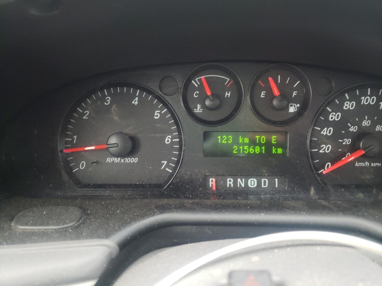 Photo 8 from auction – 2007 FORD TAURUS SE with VIN 1FAFP53U57A212906