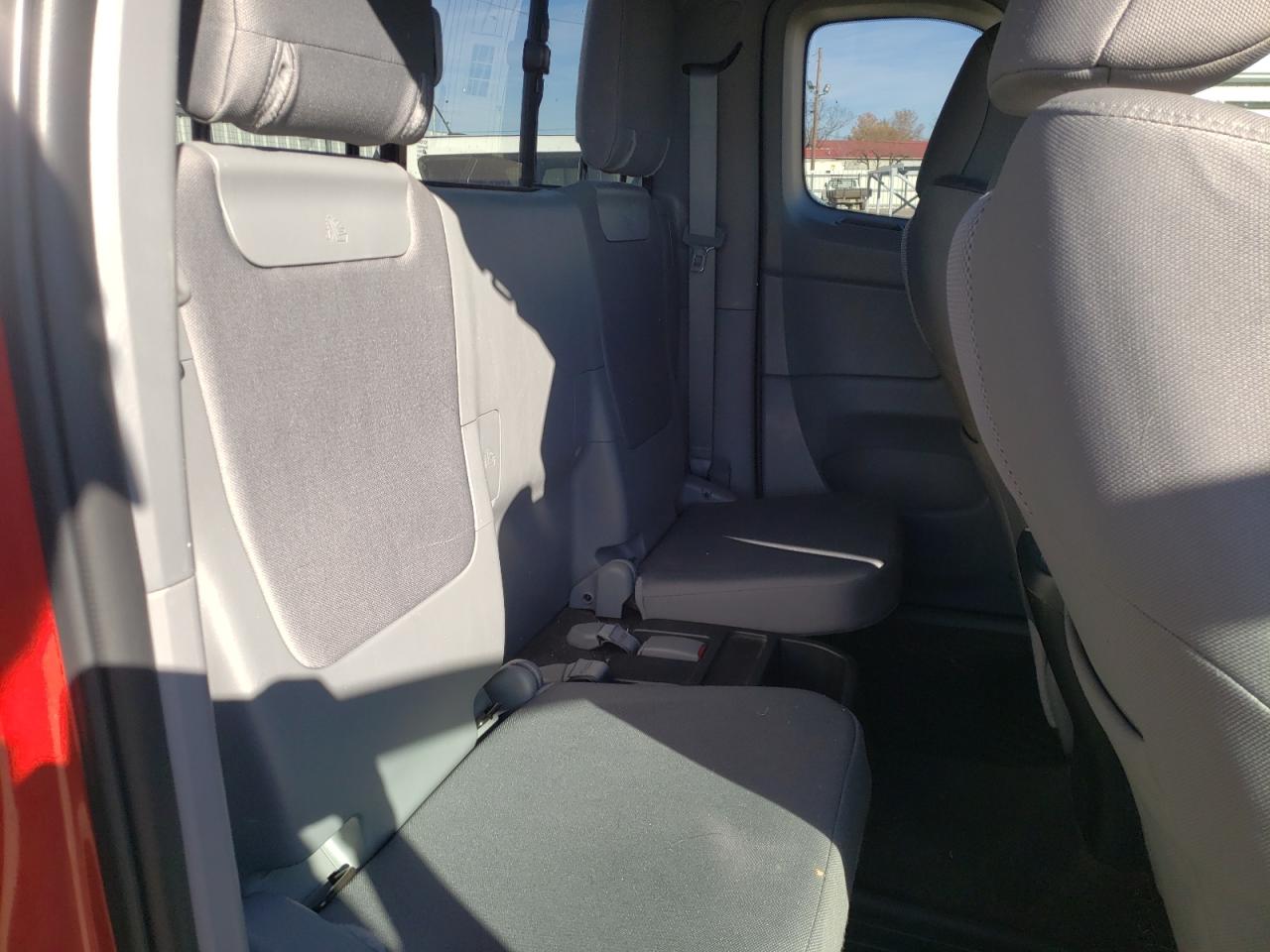 Photo 6 from auction – 2013 TOYOTA TACOMA with VIN 5TFUU4EN1DX080908