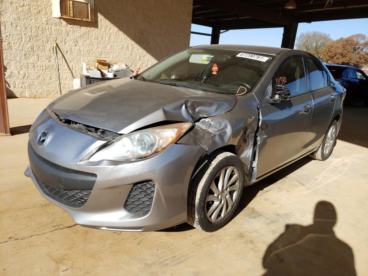 Photo 2 from auction – 2012 MAZDA 3 I with VIN JM1BL1V78C1657915