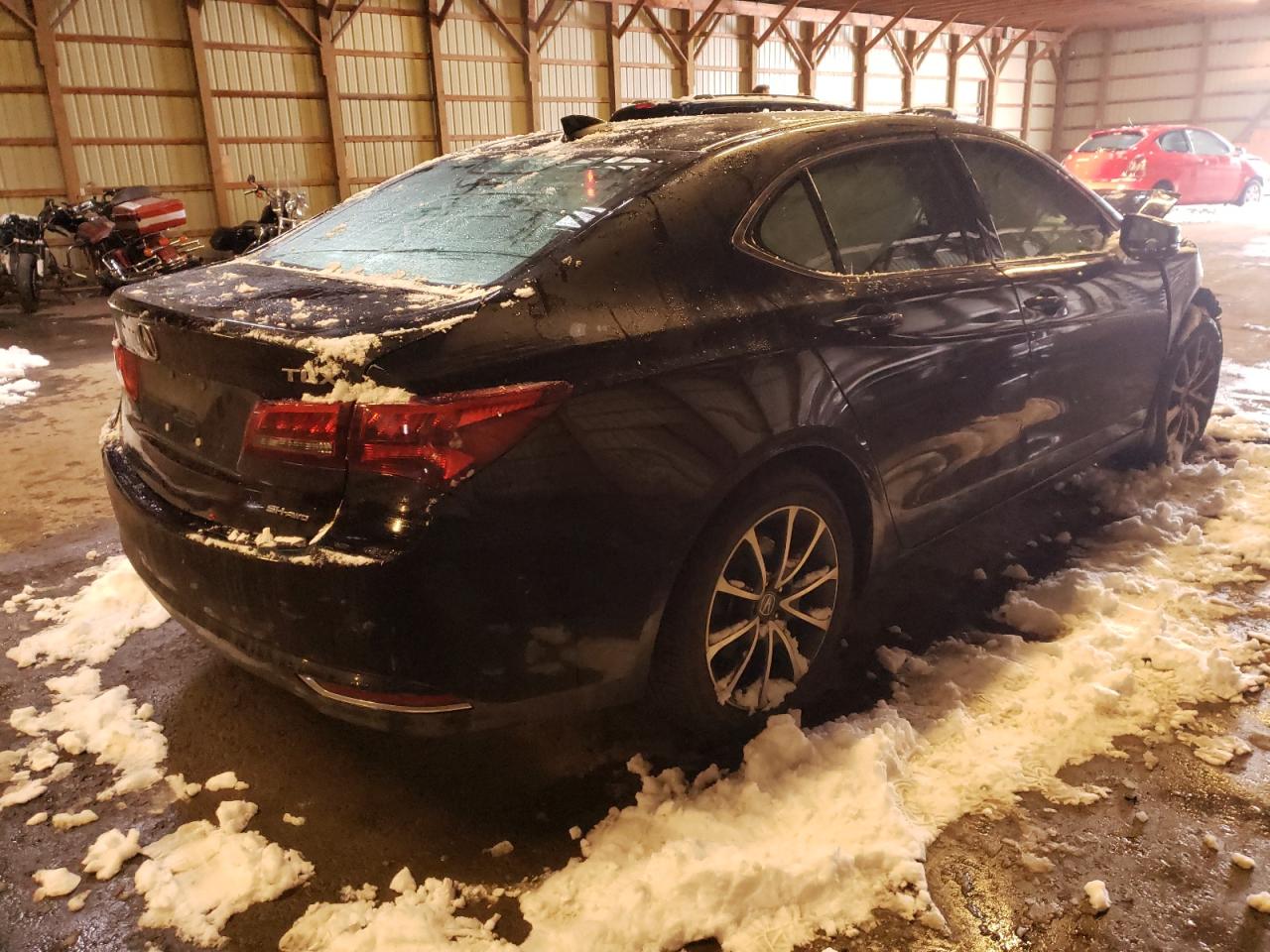 Photo 4 from auction – 2016 ACURA TLX TECH with VIN 19UUB3F52GA801714