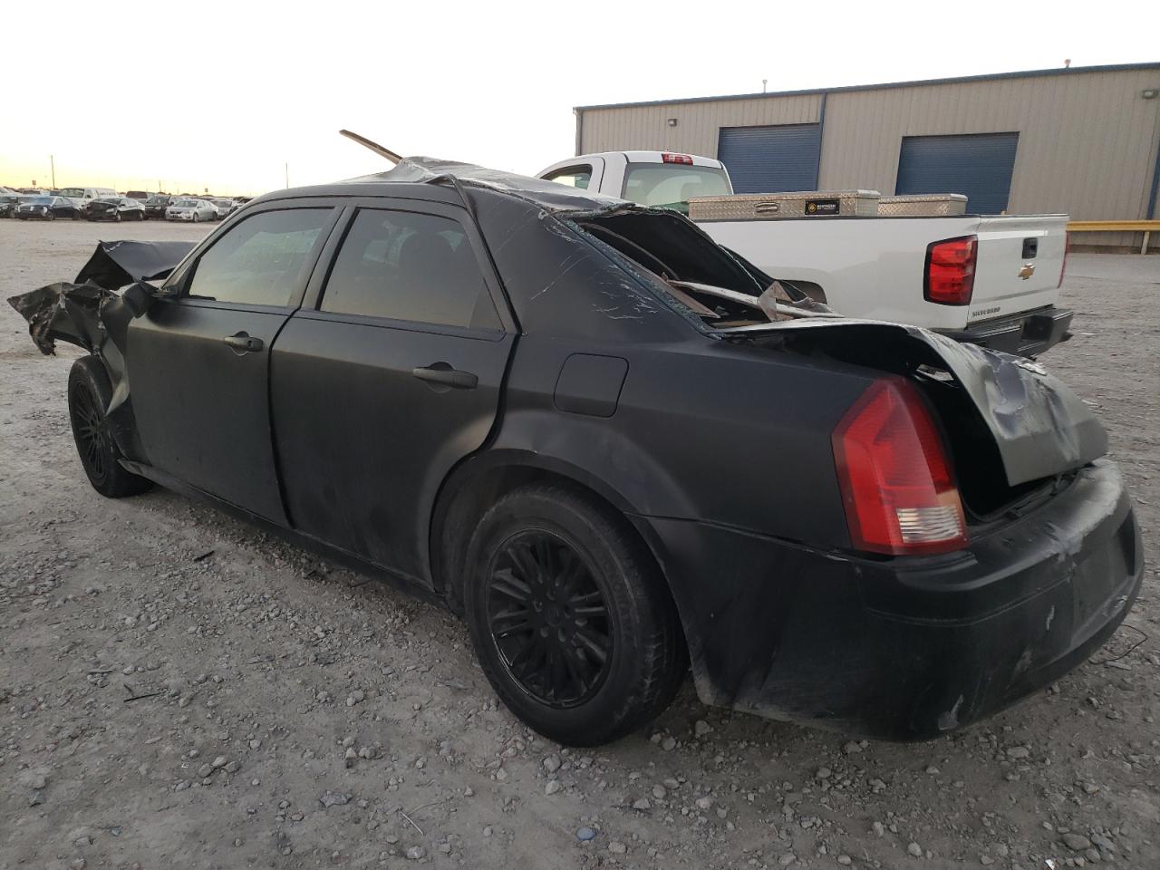 Photo 3 from auction – 2005 CHRYSLER 300 TOURIN with VIN 2C3JA53G85H652220