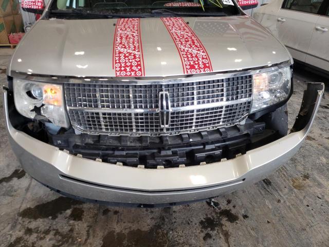 Photo 9 from auction – 2010 LINCOLN MKX with VIN 2LMDJ8JC8ABJ17394
