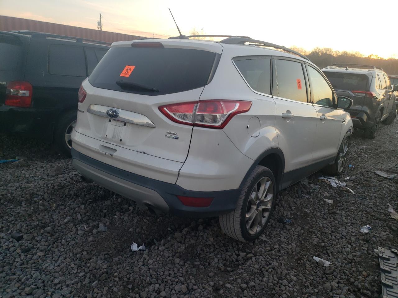 Photo 4 from auction – 2013 FORD ESCAPE SEL with VIN 1FMCU9HXXDUD40208