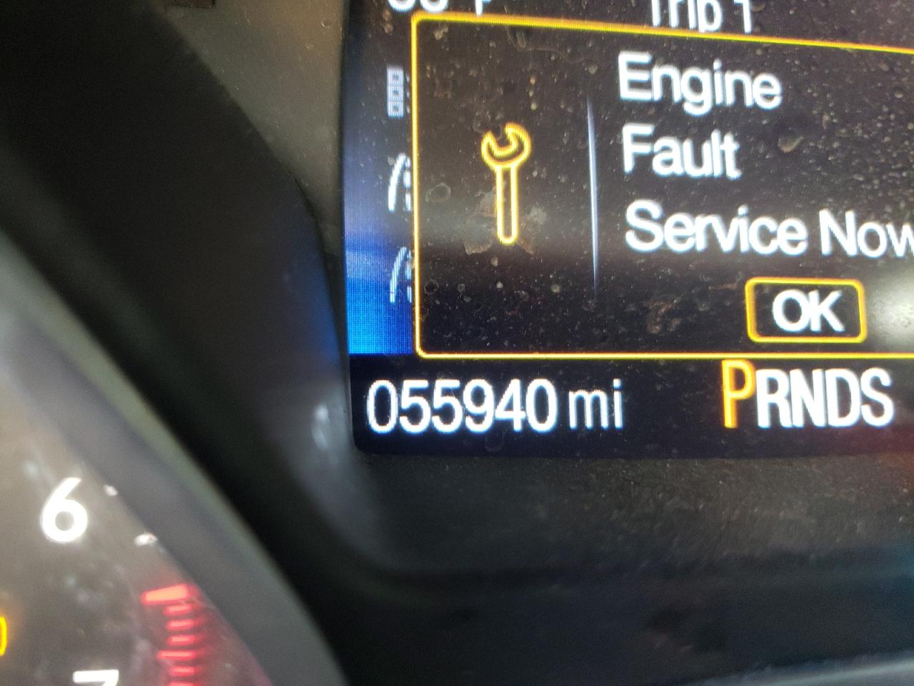 Photo 8 from auction – 2018 FORD ESCAPE SE with VIN 1FMCU0GD2JUA02199
