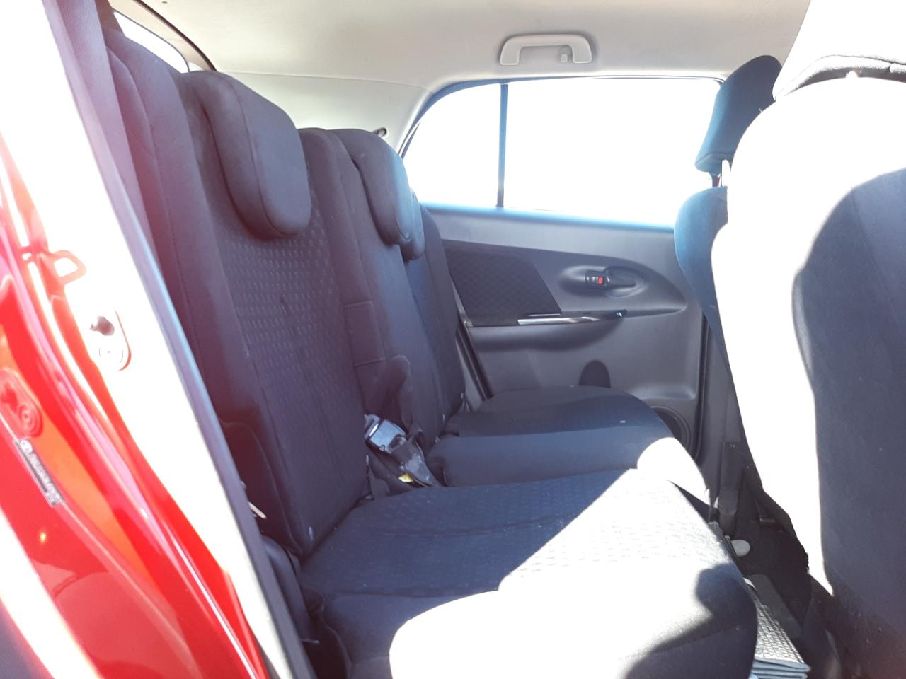 Photo 6 from auction – 2008 TOYOTA SCION XD with VIN JTKKU10478J006351