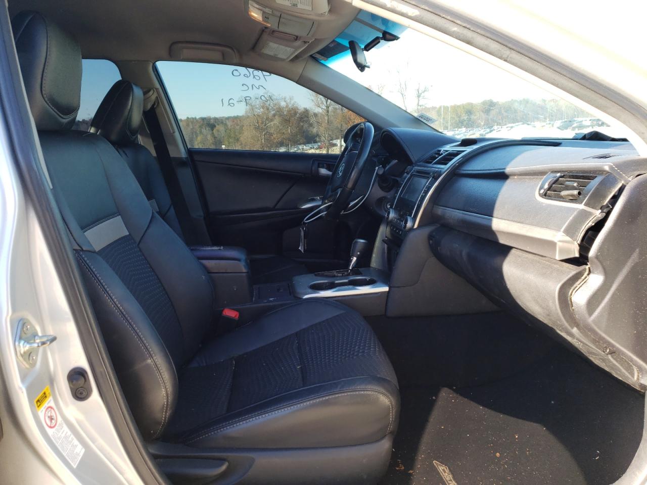 Photo 5 from auction – 2014 TOYOTA CAMRY L with VIN 4T1BF1FK8EU827794