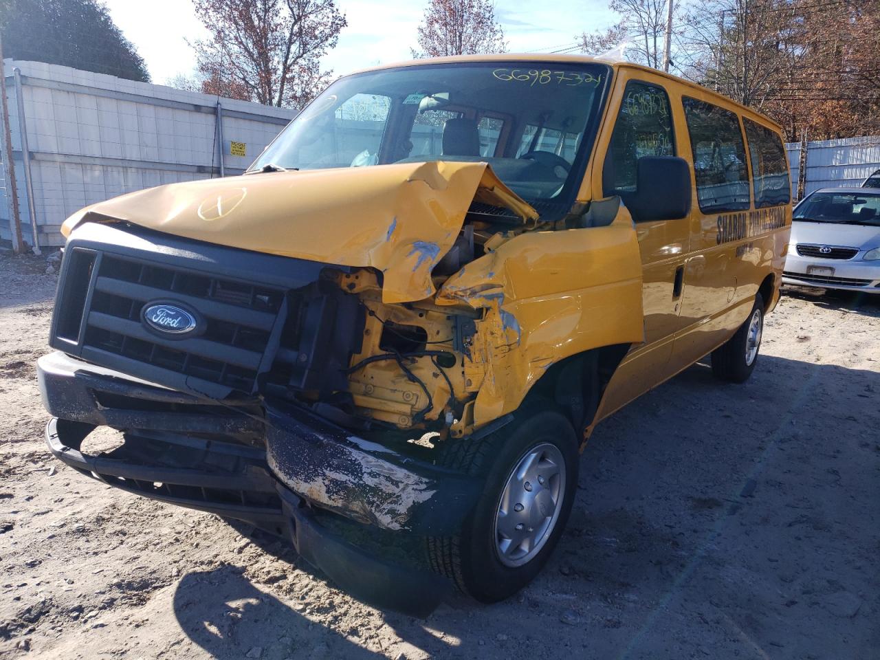 Photo 2 from auction – 2012 FORD ECONOLINE with VIN 1FMNE1BW7CDA38333