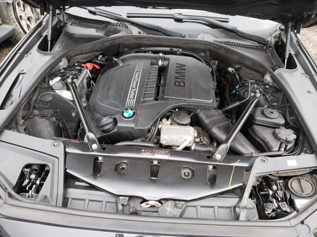 Photo 7 from auction – 2012 BMW 535 XI with VIN WBAFU7C50CDU64320