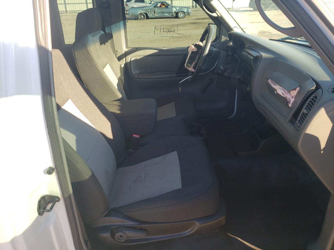 Photo 5 from auction – 2007 FORD RANGER SUP with VIN 1FTYR14D87PA36726