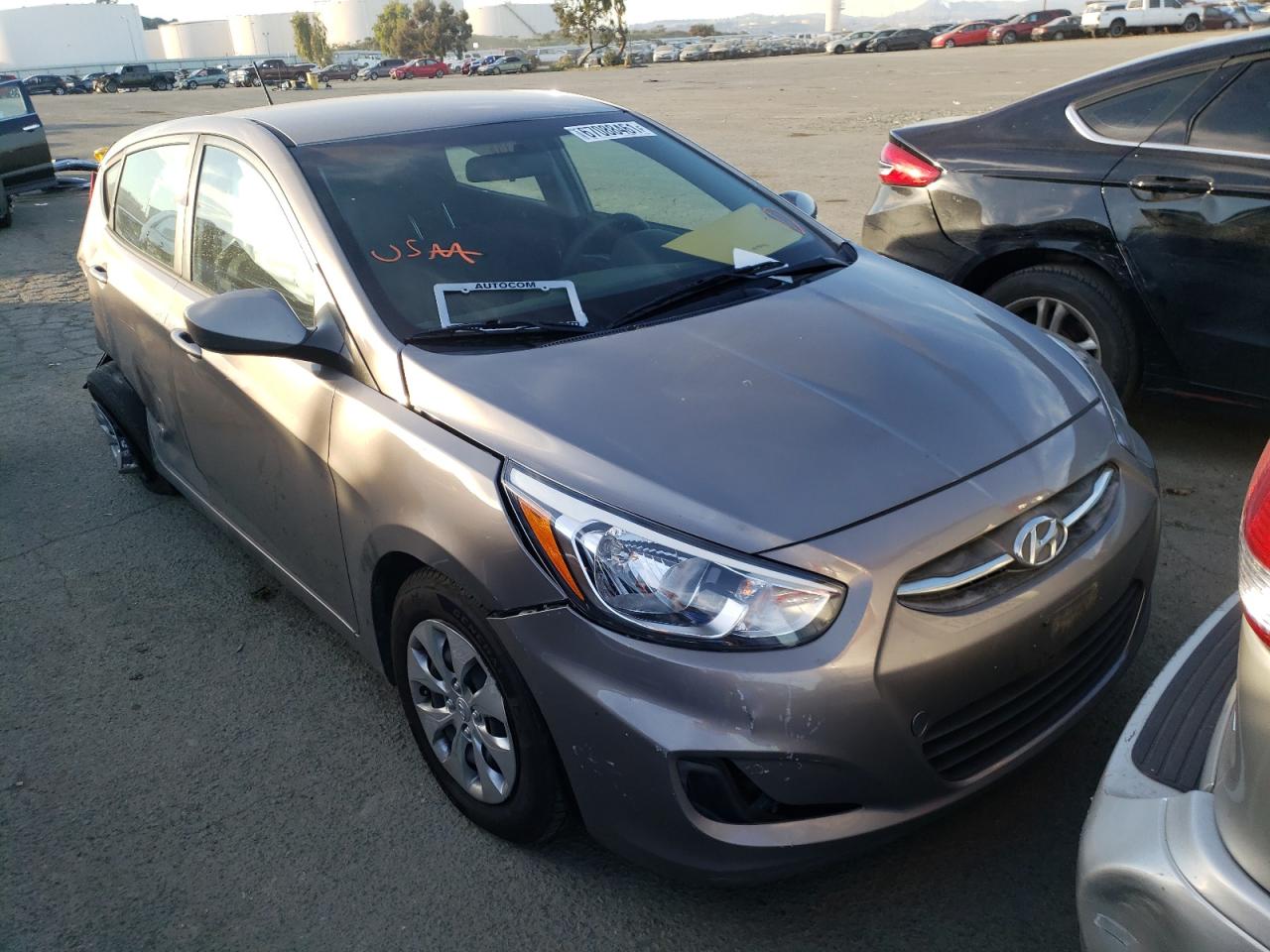 HYUNDAI ACCENT SE 2017 with VIN KMHCT5AE5HU357699 - Photo from auction