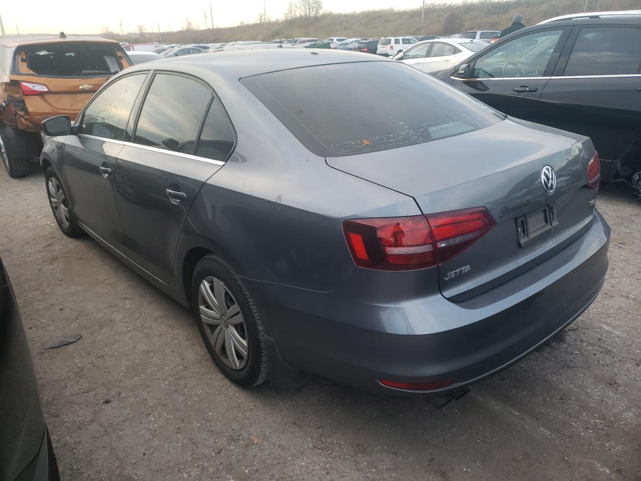 Photo 3 from auction – 2017 VOLKSWAGEN JETTA S with VIN 3VW2B7AJ9HM413012