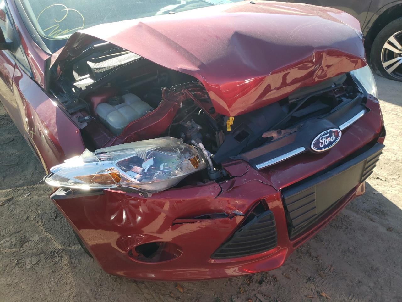 Photo 9 from auction – 2014 FORD FOCUS SE with VIN 1FADP3F22EL378212