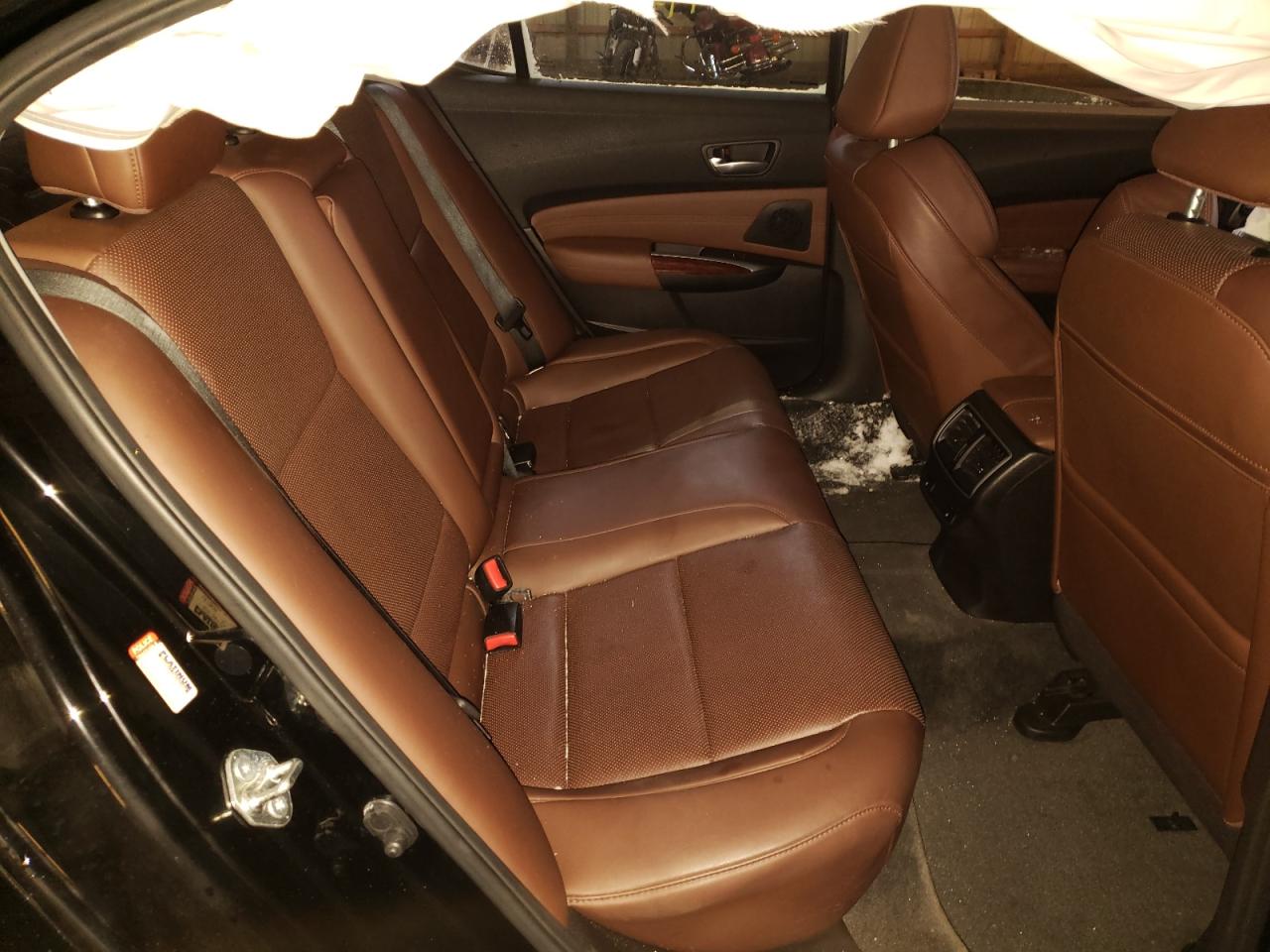 Photo 6 from auction – 2016 ACURA TLX TECH with VIN 19UUB3F52GA801714